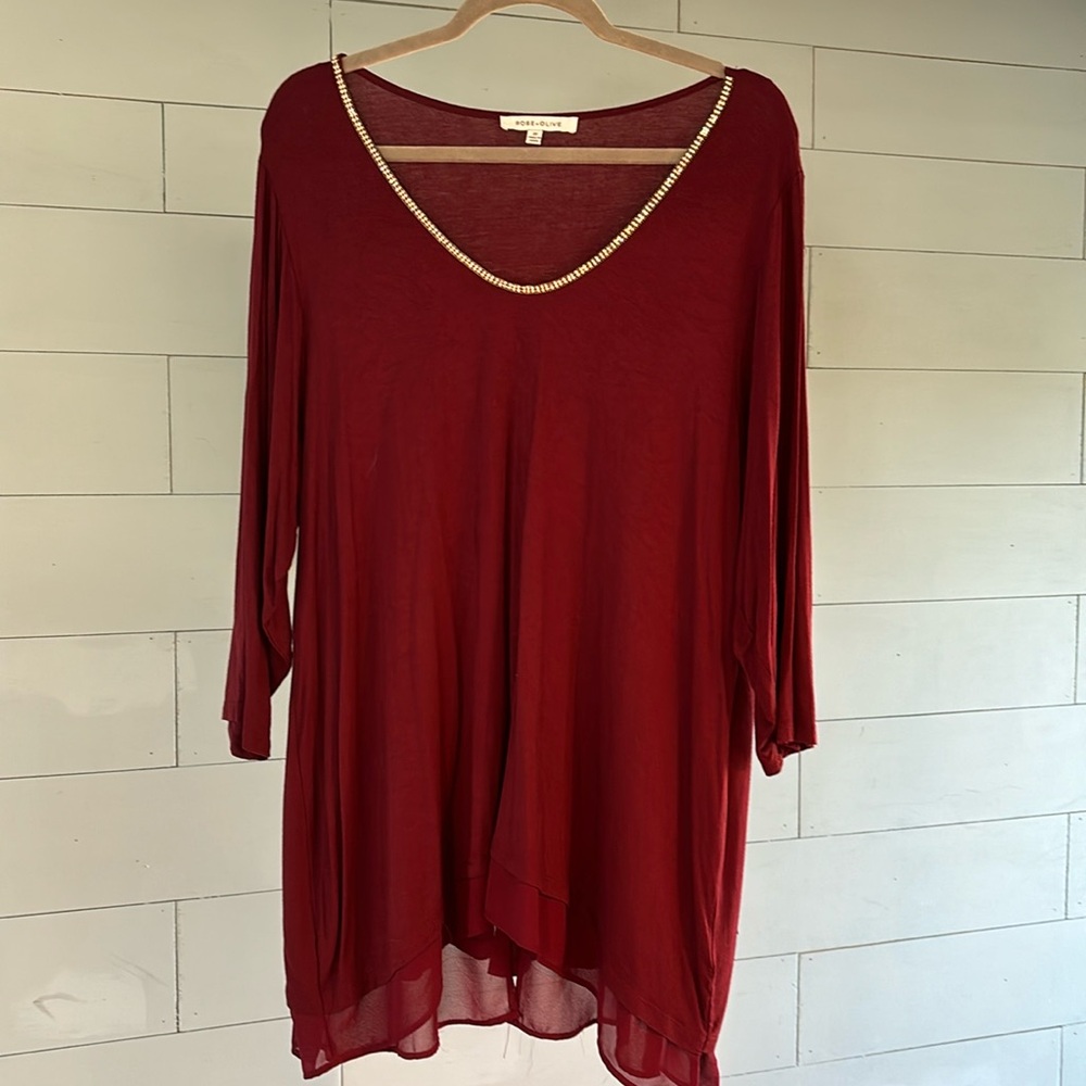 Rose + Olive‎ burgundy tunic